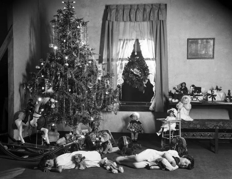 Christmas Tour ~ Back Parlor — Lombard Historical Society